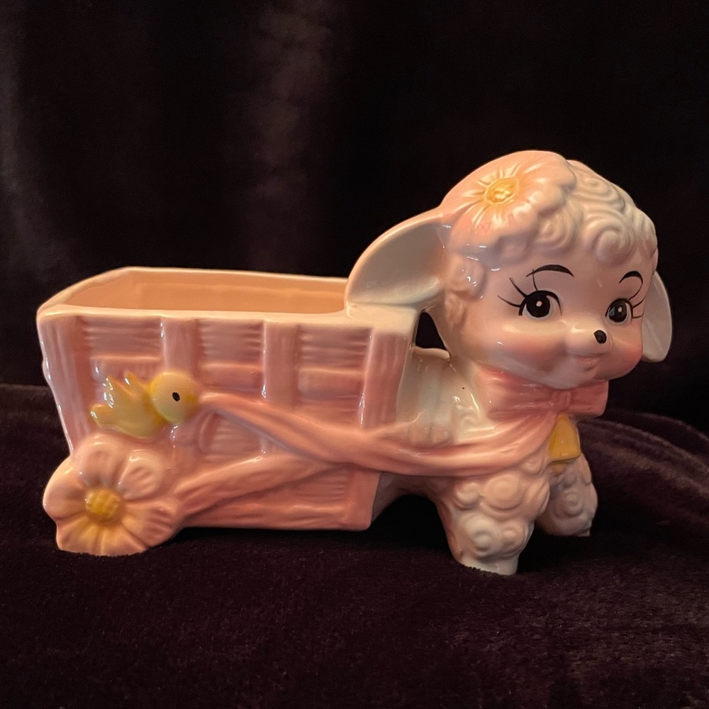 Vintage MCM Rubens Originals Los Angeles Lamb & Cart Planter made in Taiwan 9144
